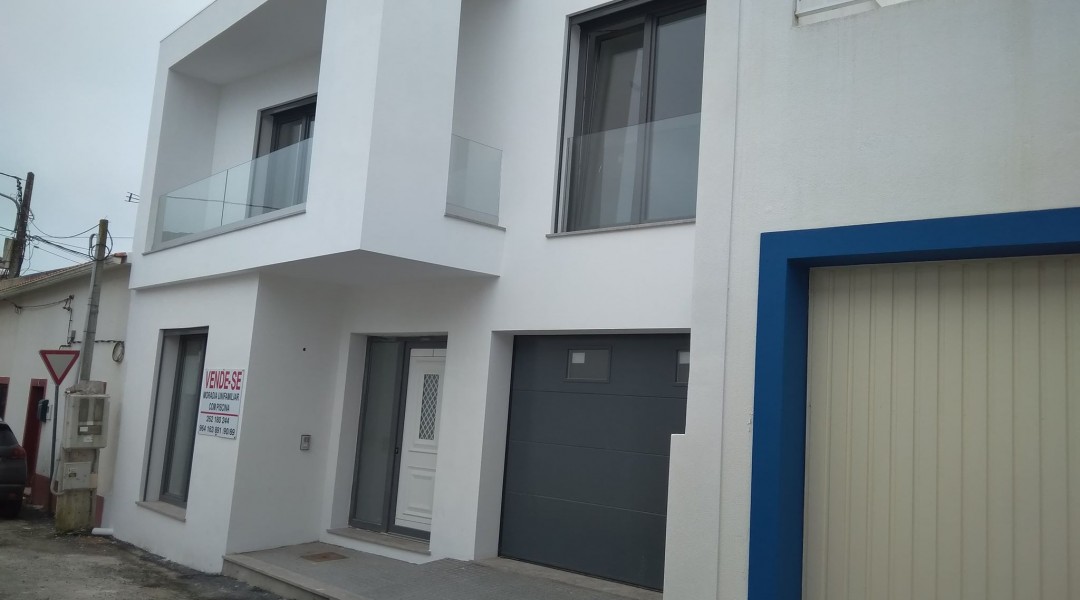 89294852_136117977734760_7329260591388819456_n